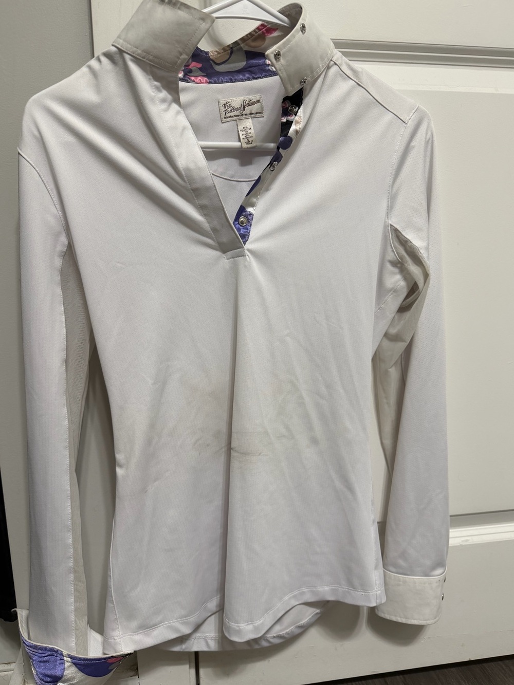 Tailored Sportsman horse show shirt